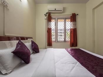 Apartment Oyo Malad Raheja Complex Road *